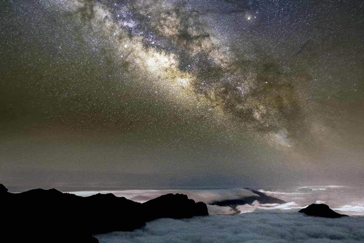 Observacion de estrellas en el Roque de Los Muchachos de La Palma Canarias
