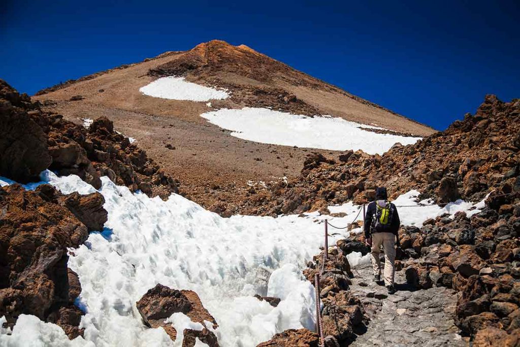 Caminata al Teide con Nieve